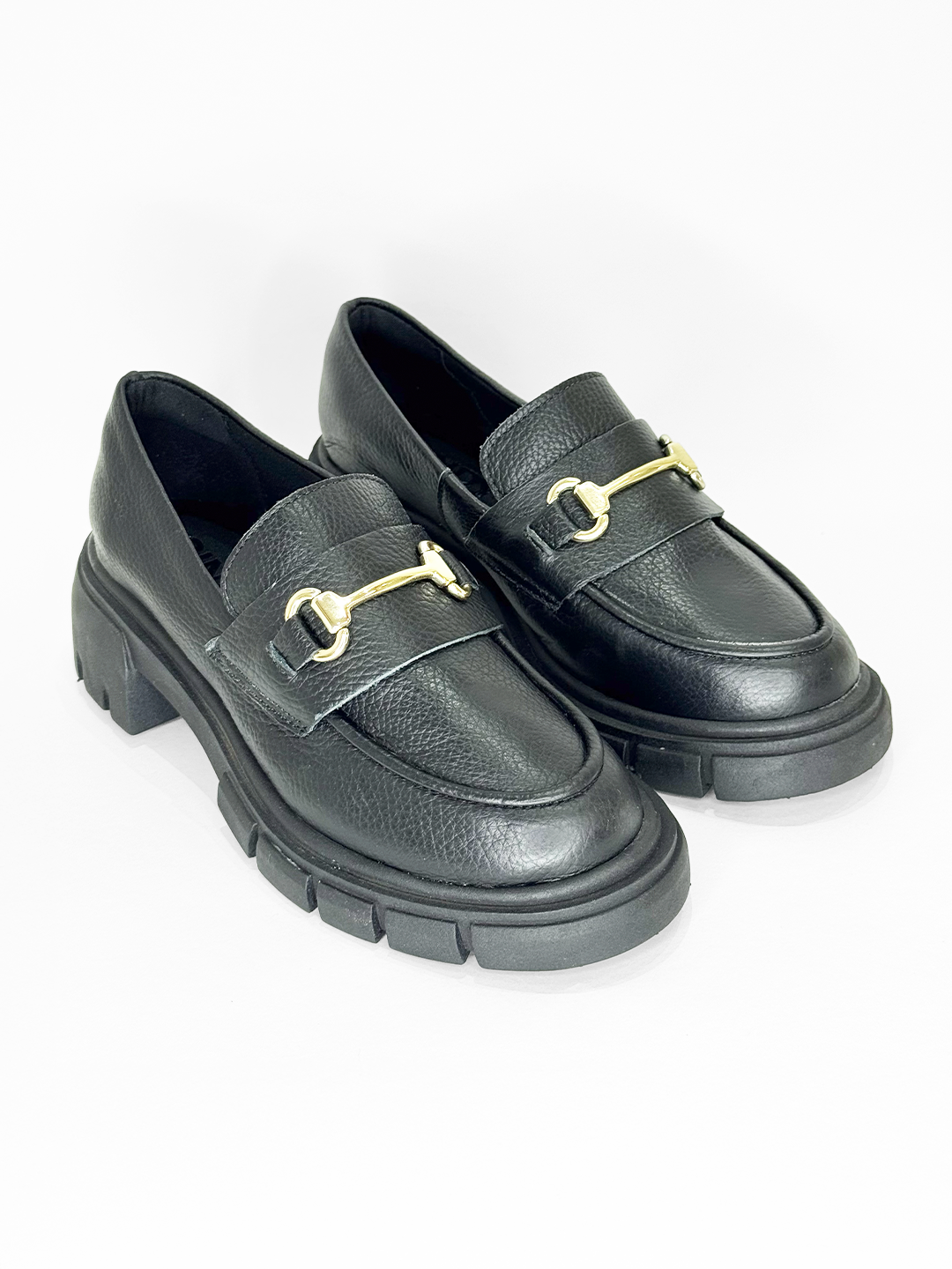 MOCASSIM TRATORADO CHARLOTE PRETO