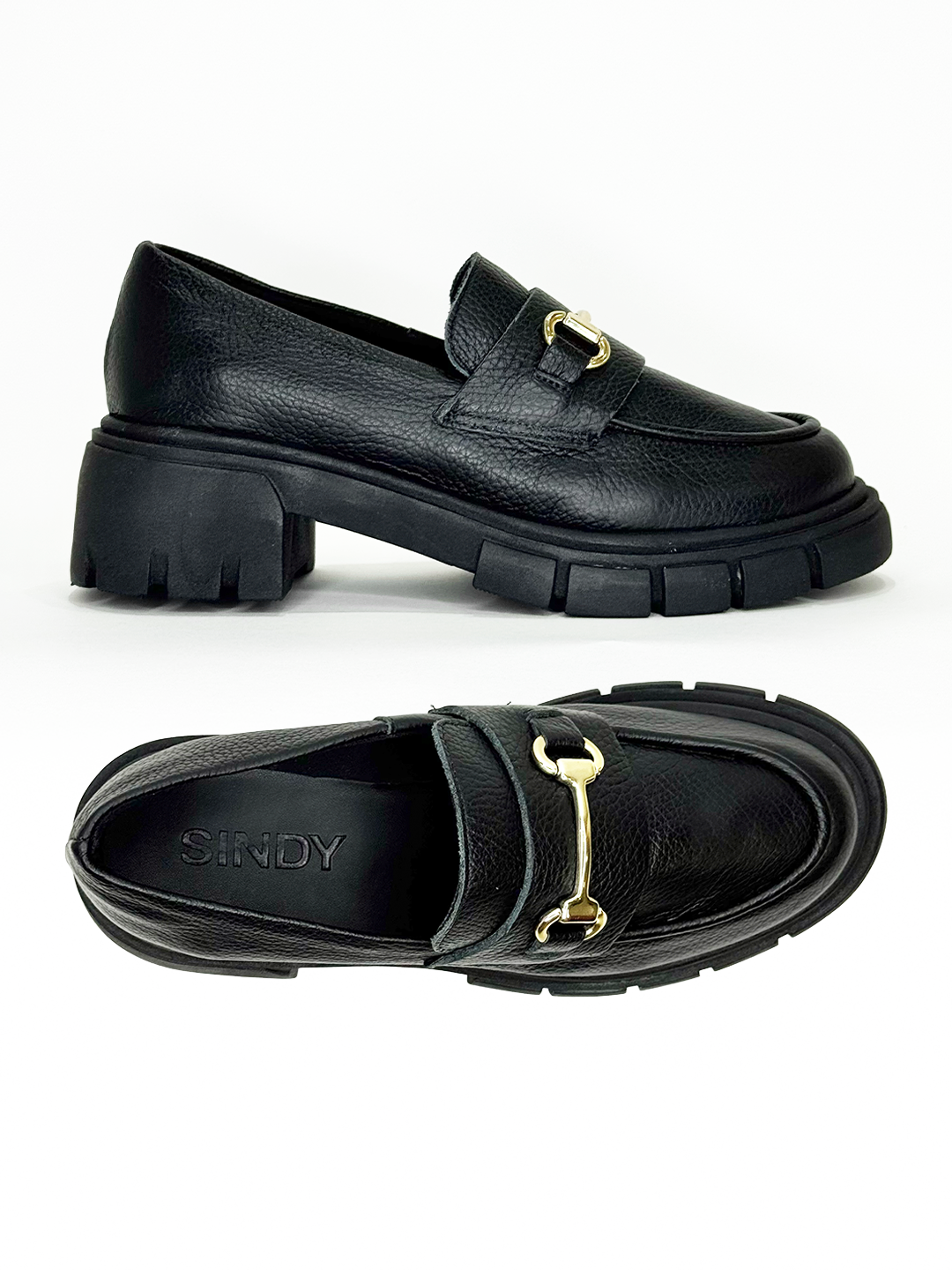 MOCASSIM TRATORADO CHARLOTE PRETO