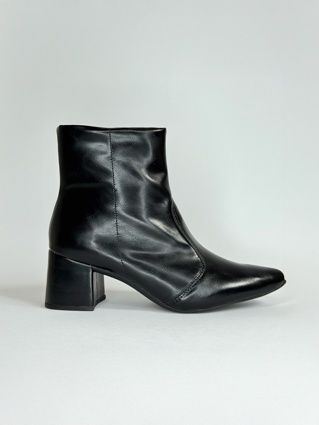 BOTA SOFIA PRETA