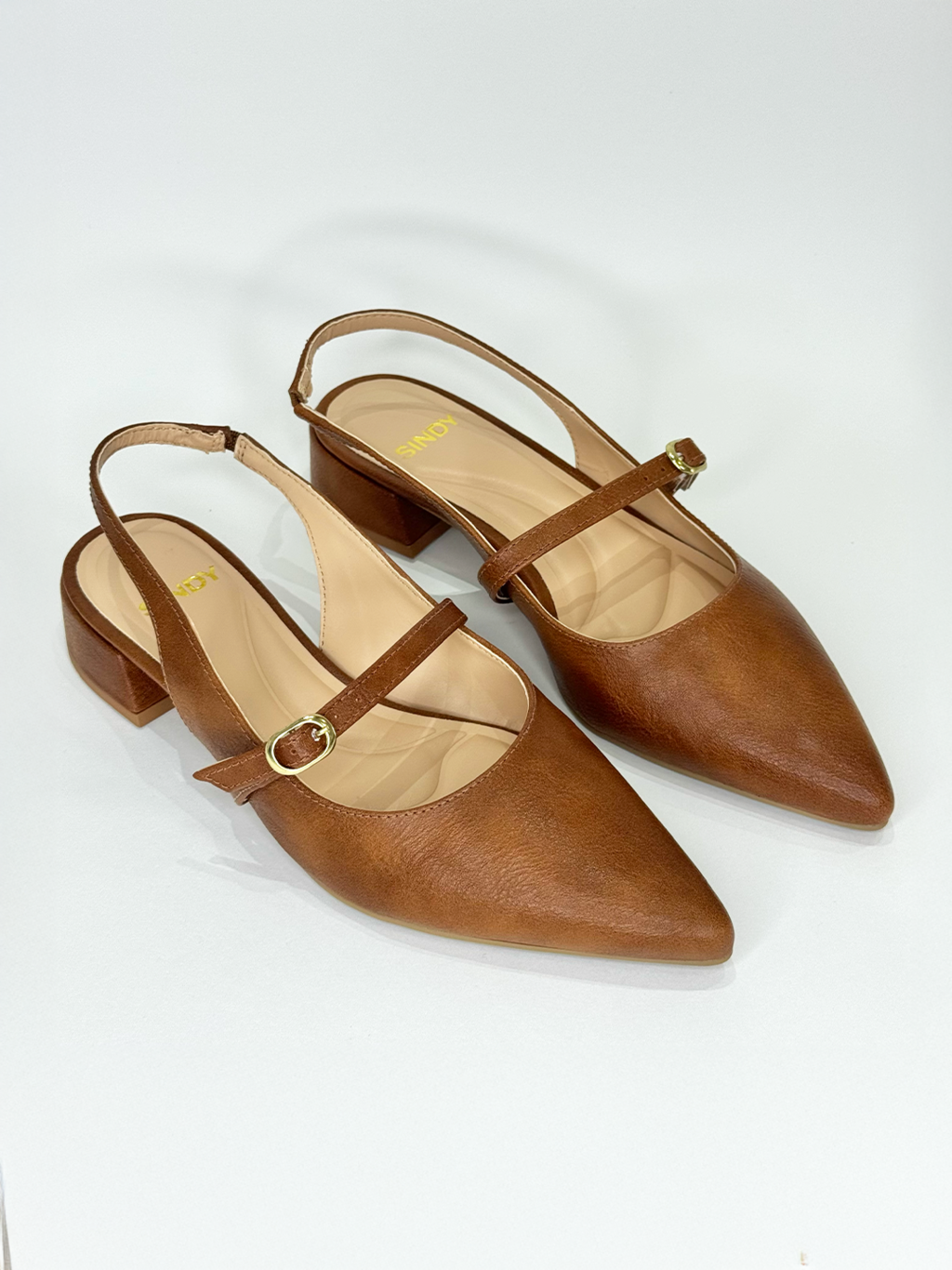 SLINGBACK VALENTINA CARAMELO