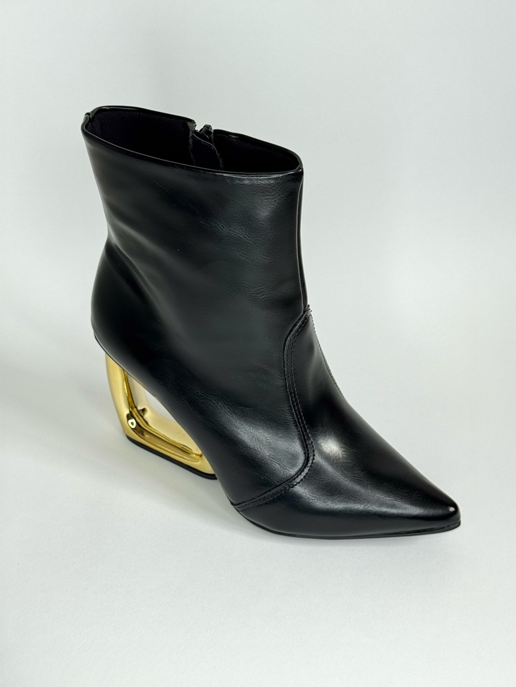 BOTA DAFNE PRETA