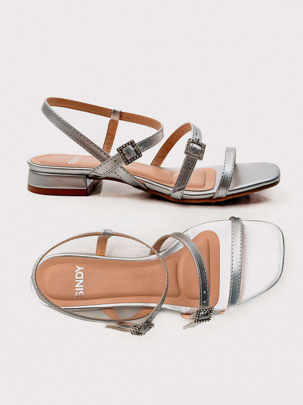 SANDÁLIA RASTEIRA MARIAH PRATA