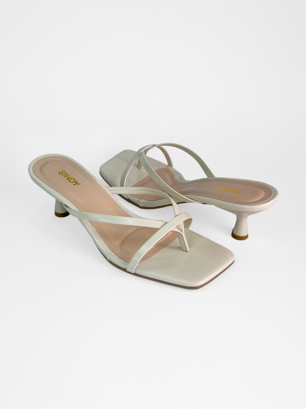 TAMANCO IVY OFF WHITE